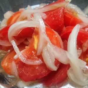 ガラスの器に赤と白を和出汁で。日本酒 高知